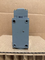  Allen Bradley 802T-HP Oiltight Limit Switch Image