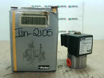  PARKER HANNIFIN 72218BN4UV00N0H322C2 SKINNER VALVE Sealed in Factory Packaging Image