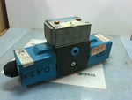  VICKERS DG4S4LW012CH60S471 Hydraulic Pilot Valve No Box Image