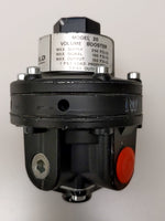  Fairchild Model 20 (20833) Pneumatic Volume Booster 3/8" NPTF 1:3 Signal to Output Image