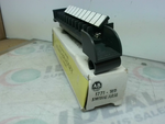  Allen Bradley 1771-WD Wiring Arm Terminal Block Image