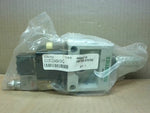  Numatics S32EG04BGKMQ Three Way Valve 24VDC w/Gauge no box Image