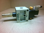  Numatics S32EG04BGKMQ Three Way Valve 24VDC w/Gauge no box Image