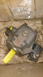  Bosch Rexroth PV7-18/63-94RE07MC0-08 Hydraulic Vane Pump R900560659 Image