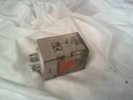 Allen Bradley  700-HAB2A24 Tube Base Relay 4 AMP BIFUR. Contact DPDT  24V 50/60HZ Image