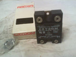  Crydom D1202 Solid State Relay 3-32 V 120 Volts 2.5 Amps Image