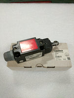  Euchner NZ2RL-2121C1831 Safety Switch 095806 4NC Contacts Image