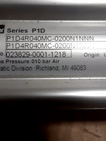  Parker P1D4R040MC-0200NNNN Cylinder Image
