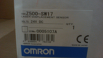  Omron Z500-SW17 Laser Displacement Sensor Image