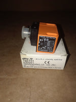  IFM Efector IN5331 Inductive Proxmimity Sensor Image