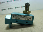  Honeywell BZE6-2RQ9 Micro Limit Switch 15A 480V Roller Plunger Actuator Image