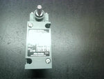  Allen Bradley 802T-HP Oil Tight Limit Switch Series J Image