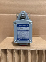  Square D 9007TUB4 /D Heavy Duty Limit Switch Image
