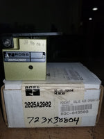  Ross 2025A2902 Triple 3/2 Pendant Control Valve 723X38804 (QTY) Image