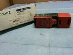  Telemecanique XCSPA591 Safety Limit Door Interlocking Switch 240 Volts 3 Amps Image