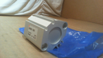  SMC CDQ2B25-20DZ Pneumatic Cylinder Image