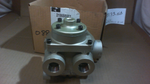  Ross 2156B5001 21 Series Pneumatic Double-Solenoid Poppet Valve 2-10 Bar Image
