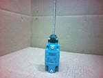 Honeywell GLAB01E7B Snap-Action Limit Switch EN50041/47 Image