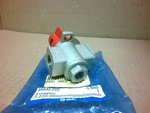  SMC VHS30-F03 Regulator Valve 3-Port Image