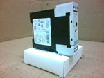  Siemens 3RP1525-1AQ30 Time Relay Image