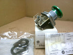  Allen Bradley 800T-D1D2 Green Mushroom PushButton Switch Image