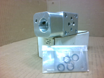  Sun Hydraulics EBA/M Manifold Valve 4" x 2" x 2" Image