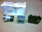 Siemens 3SB3601-0AA41 Pushbutton Green Flat 22mm Image