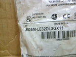  Allen Bradley 800EM-LE32DL3GX11 Illuminated Green Pushbutton Image