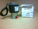  Peter Paul 72R9DGM Pneumatic Solenoid Valve 100PSI 120VAC 16.0 Watts 1/4" Orifice Image