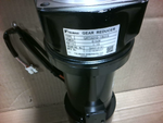  Tsubaki GMTA010-18U15 Gear Motor 0.1 kW 15:1 Ratio 460VAC 180 RPM Out Image