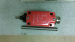  Allen Bradley 440P-MSRS11N5 GuardMaster Safety Limit Switch Image