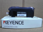  Keyence FS-V33CP Fiber Amplifier M8 Connector Type Image