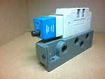  Numatics I24BA43AMQ56Y61 Solenoid Valve w/ Manifold Base 150psig 24 VDC  No Box Image