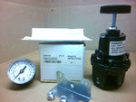  Numatics R880G02BGM Precisiton Regulator 88 Series with Gauge 250psig Image
