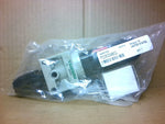  Numatics P22BG04BGL Particulate Filter/Regulator with Gauge 1/2 Factory Sealed Image