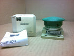  Ross 1223B2001 1/4"NPT 3W Green Palm Button Image