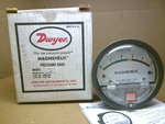 Dwyer 2005-G-Y-R Pressure Gage 15 PSIG Max. 4-1/2" Image
