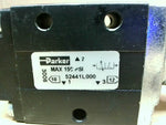  Parker 52441L000 Poppet Valve 3-Way 2-Position 150psi 1/4"NPT Image