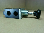  Parker 52441L000 Poppet Valve 3-Way 2-Position 150psi 1/4"NPT Image