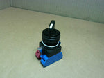  IDEC HW1S-2T11-IDEC Selector Switch 2 Position 4 Pole 600V 20A Image
