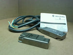  Allen Bradley Guard master 440N-G02123 Ferrogard Non-Contact Switch w/ 3M Cable- Image