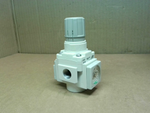   SMC AR20-N02BE-Z-B Regulator 1/4"NPT Ports, 7-125 PSI  Built-I Image
