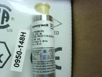  Honeywell Model PPG(2068 KPa) 060-J576-06 Pressure Transducer Image