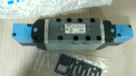  SMC VSS8-6-FG-D-3EZ-V1-X1 Solenoid Valve 142 PSI Max 24 Volts Image