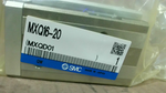  SMC MXQ16-20 Pneumatic Slide Cylinder Image