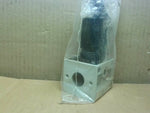  Numatics R22RG04GI Pressure Regulator w/ Gauge 1/2"BSPP Factory Sealed Image