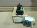  GE Fanuc IC693ACC336B Auxillary Terminal Board Series 90-30 Image