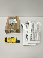  Banner SM2A312CVQD MINI-BEAM Photoelectric Sensor 26840 Visibl Image