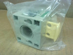  Numatics VS22G04 Manual Valve Lockout 1/2" NPT Factory Sealed Image