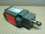  Euchner 089627 NZ1RS-528-M Safety Switch 230VAC @ 15.4A  24VDC @ 13.4A Image